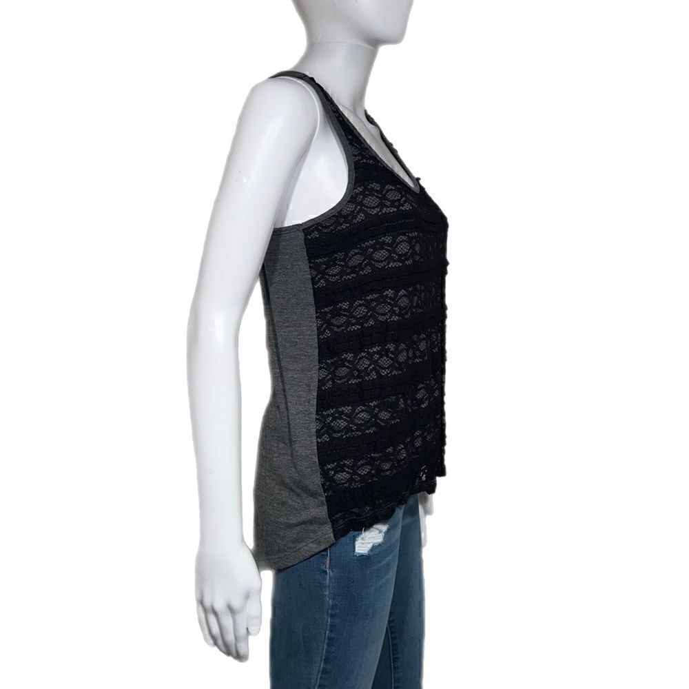 Lace Contrast Tank Top - Picture 3 of 12